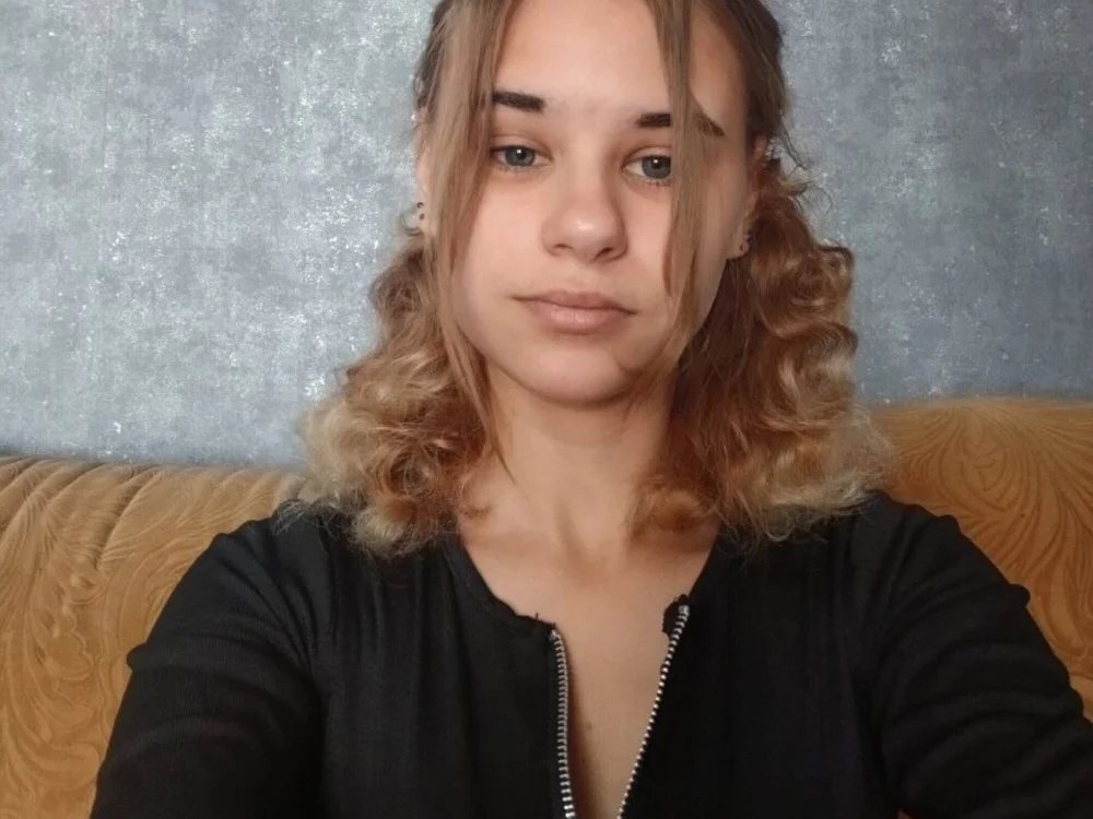 LinneaRacer offline XXX-chat