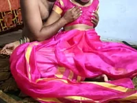 Desihotcouple1 webcam