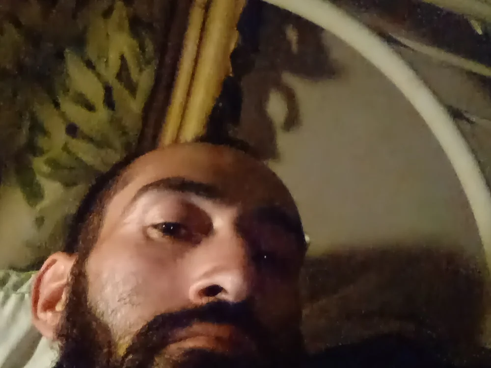 silent97032's Offline Chat Room