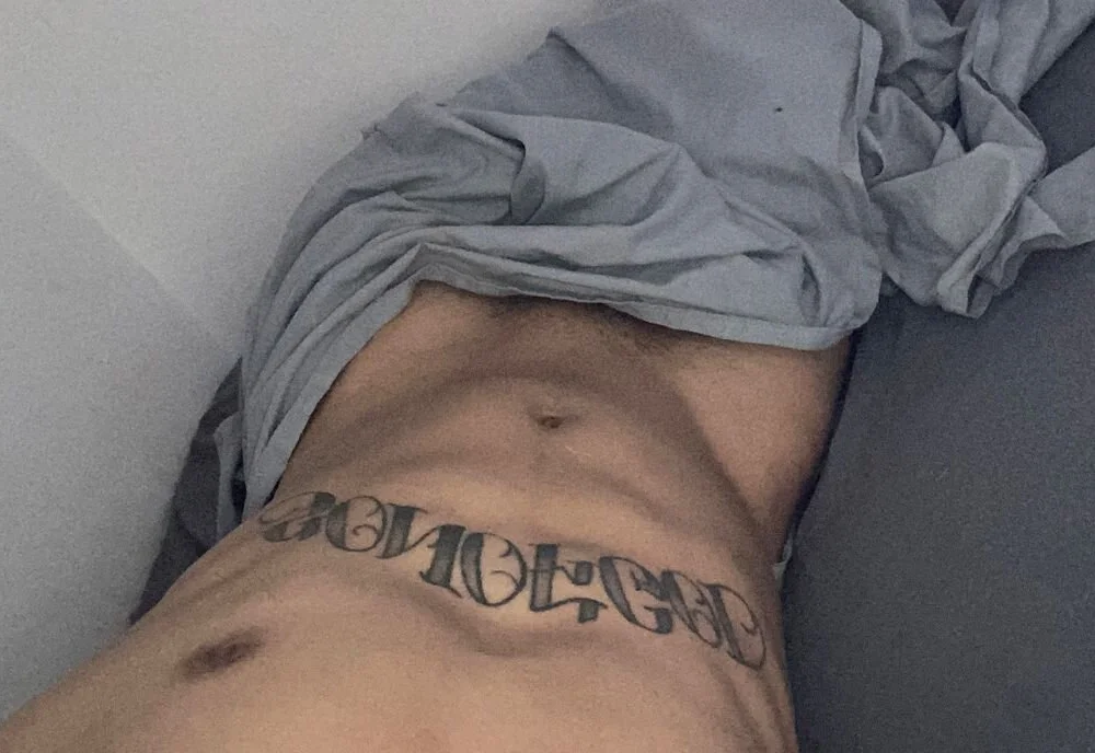 Anghello24 Obrolan XXX Offline