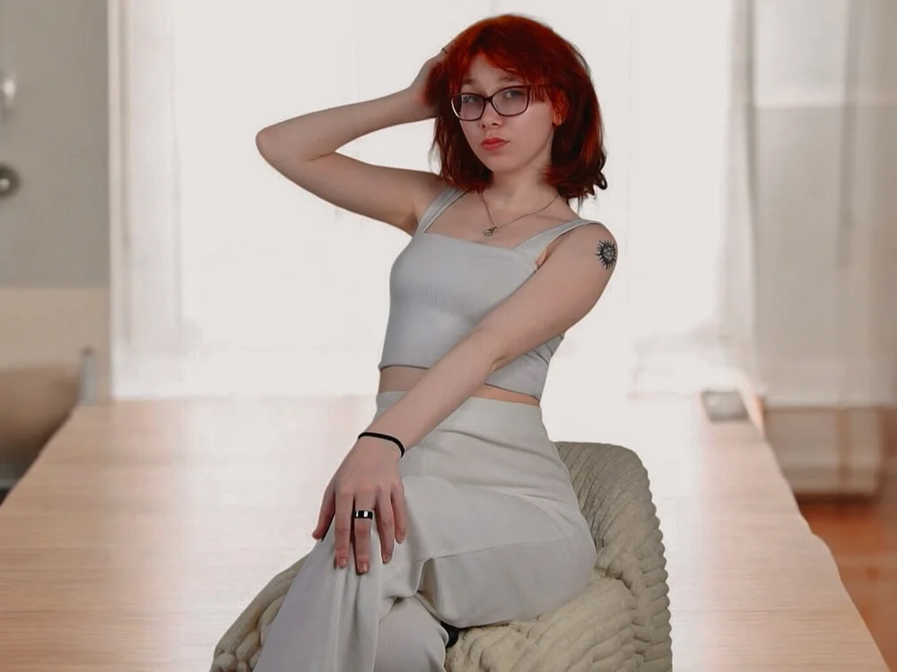 AreHiggins' Offline Chat Room