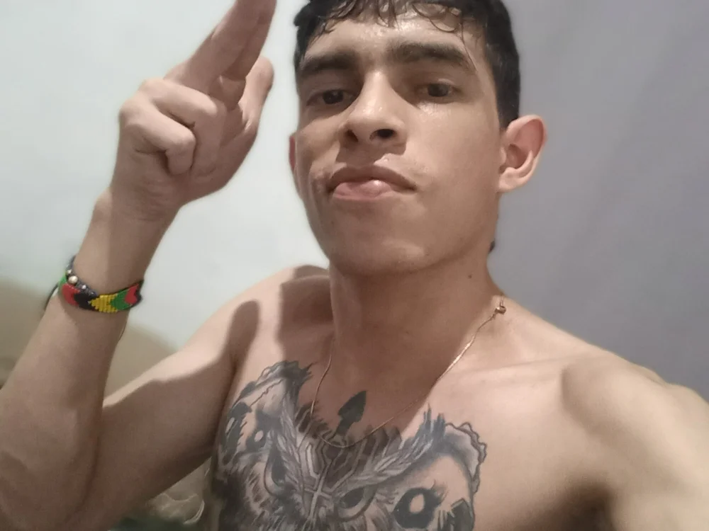 richmondph01's Offline Chat Room