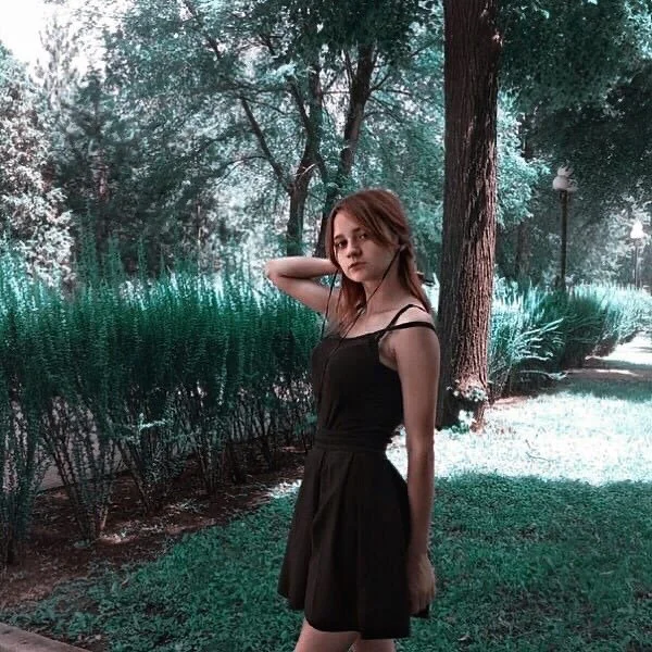 Kati_Crystal's Offline XXX Chat