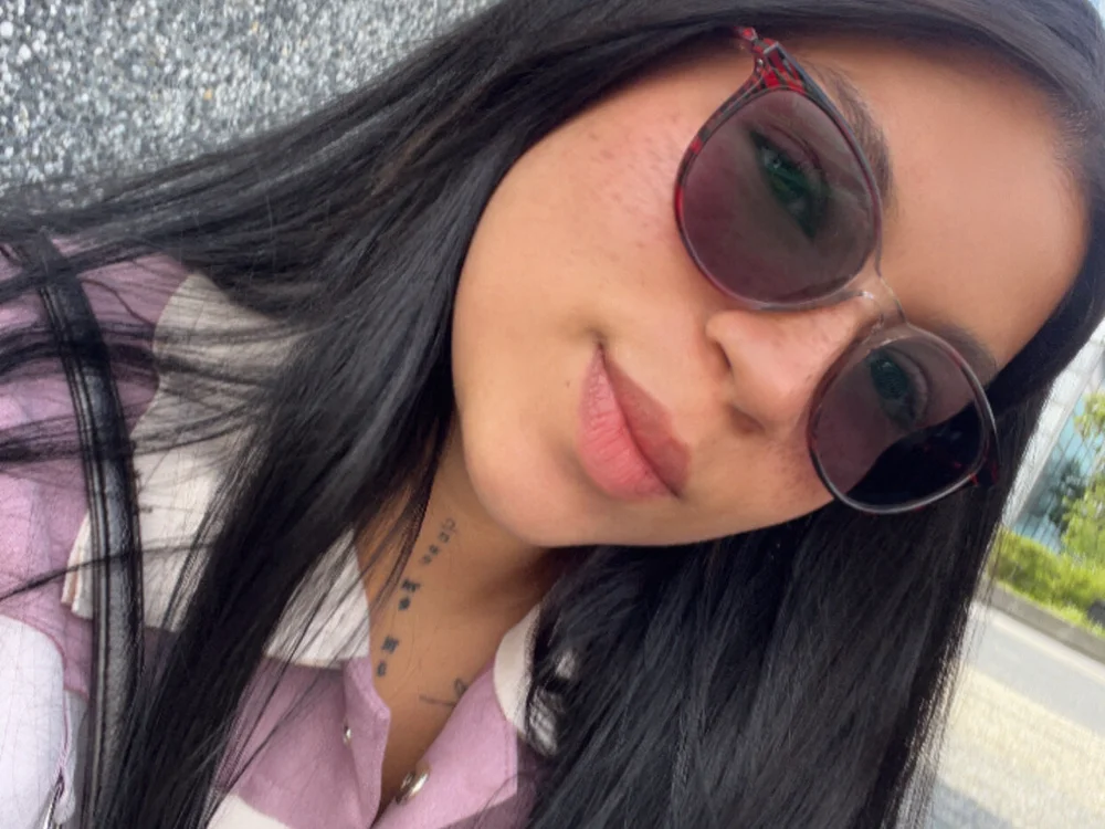 lil_charme offline chatrum