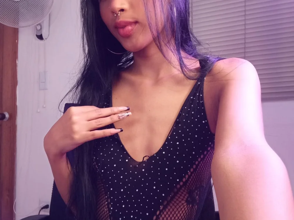 SashaMorelli's Offline XXX Chat