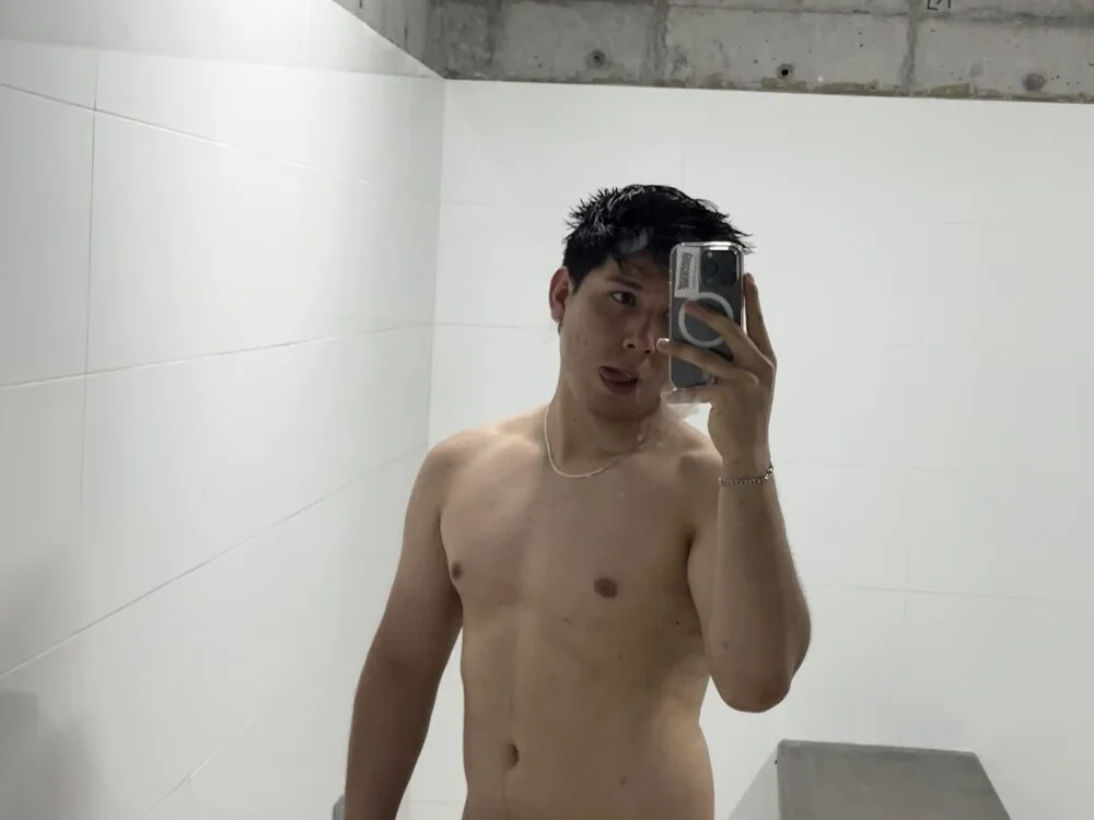 Axel_es Chat XXX offline