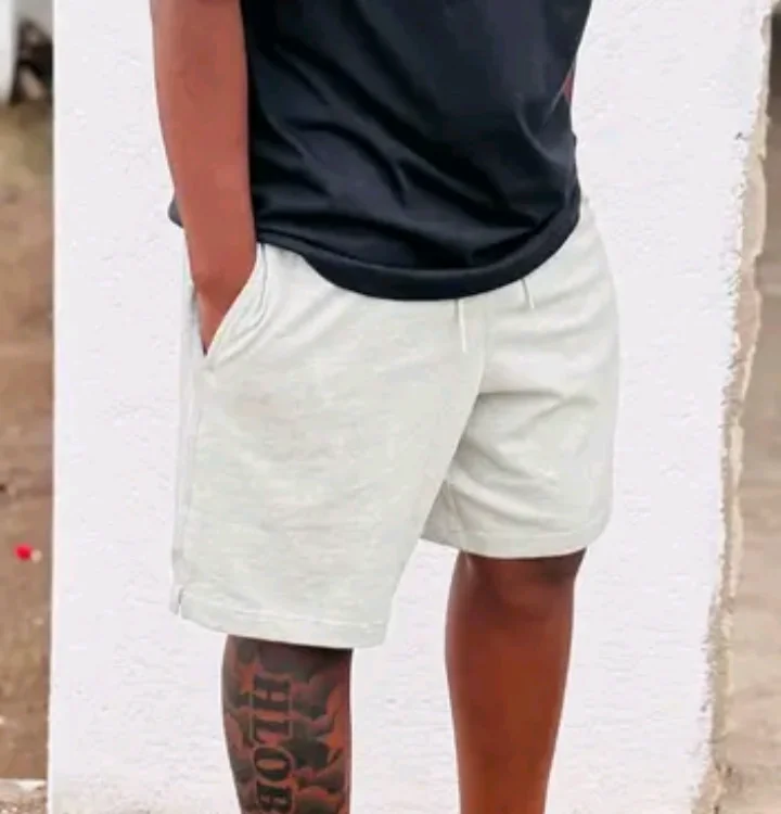Sipho_12 offline chatrum