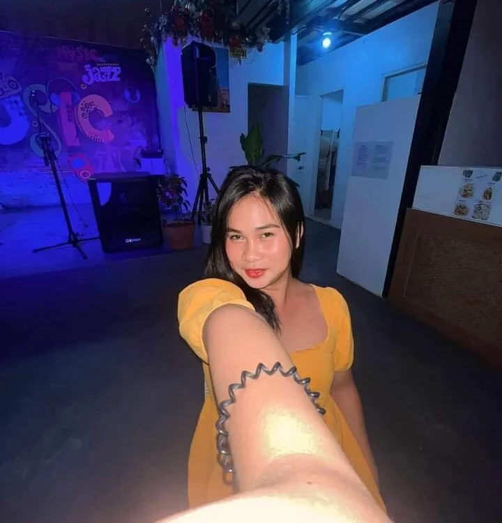 Xsltty_Drea offline chatrum