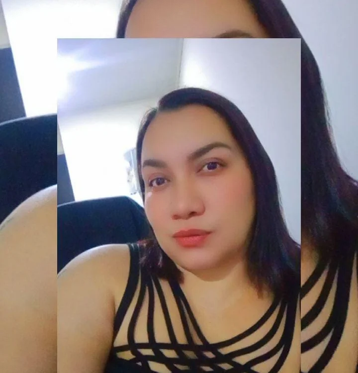 mia_coral1 cam model