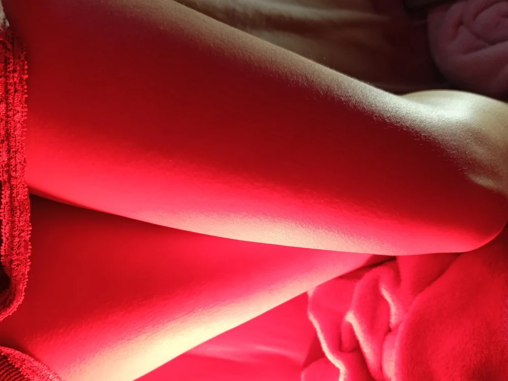 Hot_Iridessa's Offline XXX Chat