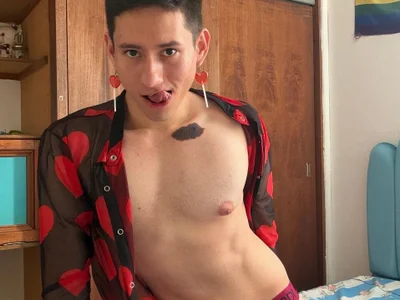 Aron__fire Male Striptease Online Cam Porn