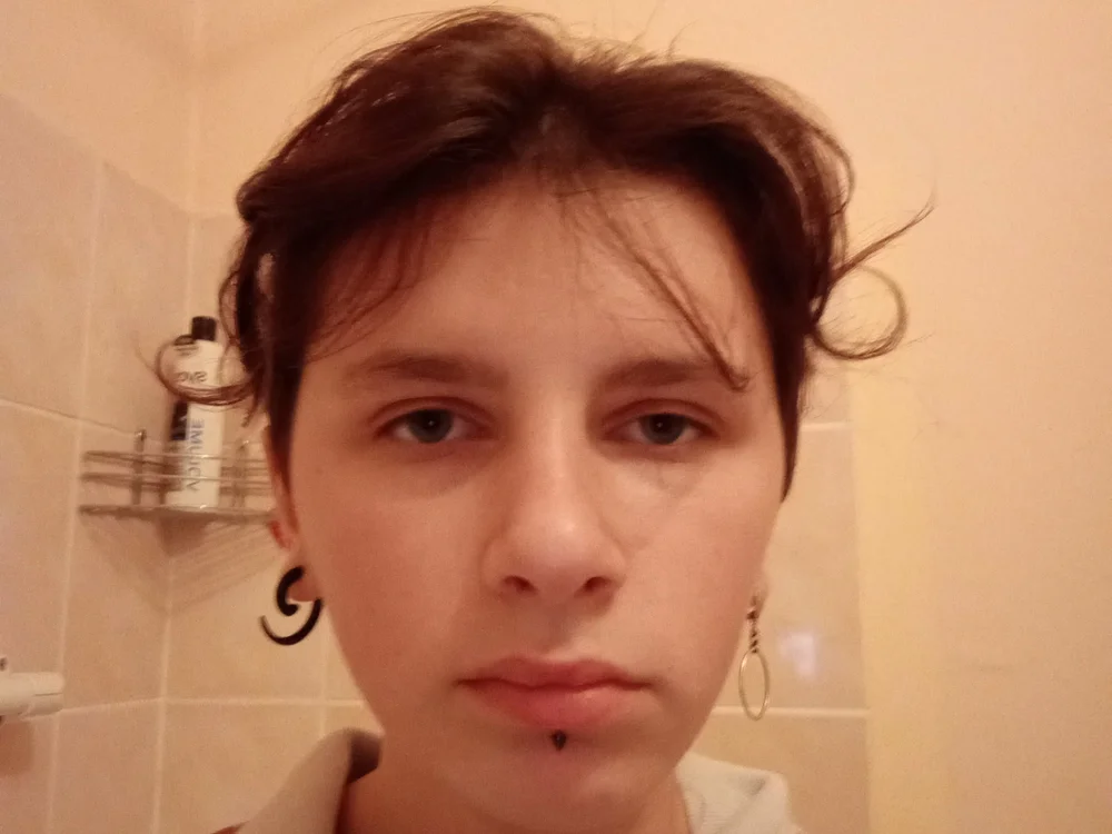 Emma_Mandes' Offline XXX Chat