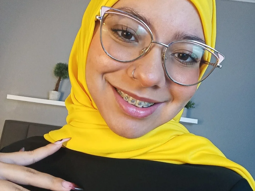 malak_15's Offline Chat Room