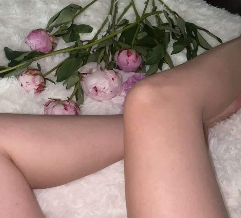 IsabellaDeLia Offline XXX-Chat