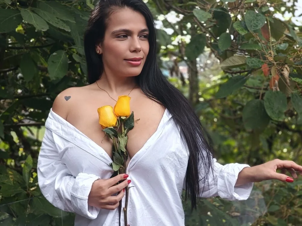 ValentinaGuerra Adlı Modelin Çevrimdışı XXX Sohbeti