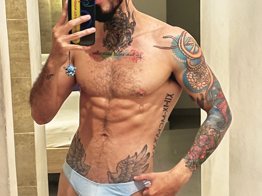 Simon_Rz Offline XXX Chat