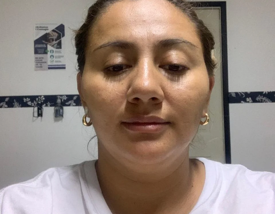 Nicole_Hopers' Offline XXX Chat