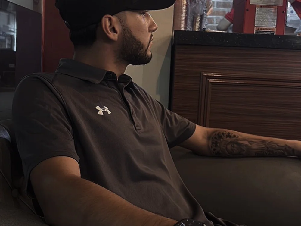 Champagnepapi699's Offline Chat Room