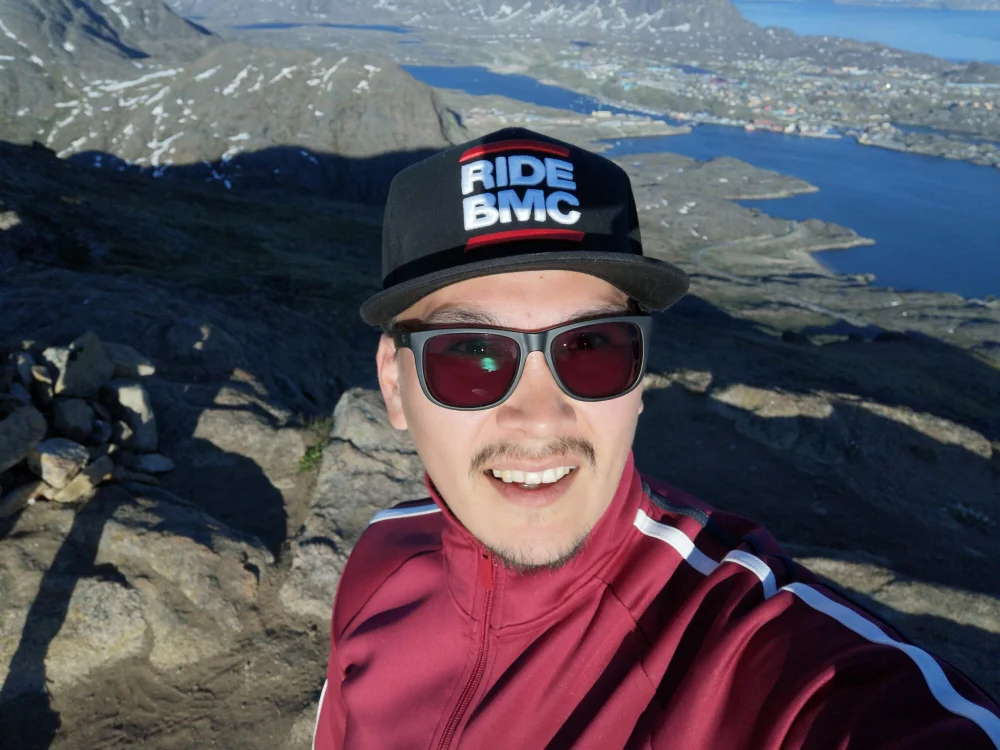 Jakob7000 offline chatrum