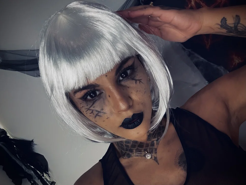 Goldenpussy_1's Offline XXX Chat