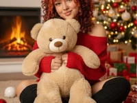 Theia_moon's webcam live show