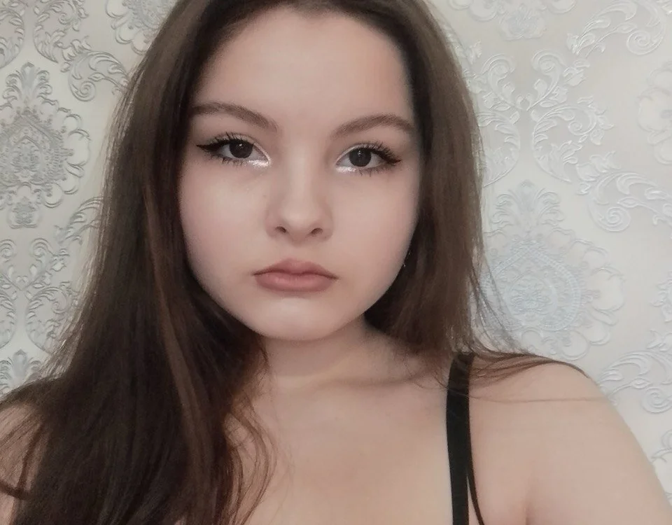 DaisyAlsbrook's Offline Chat Room