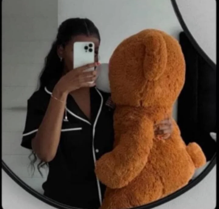 AnnaKalamba Adlı Modelin Çevrimdışı XXX Sohbeti