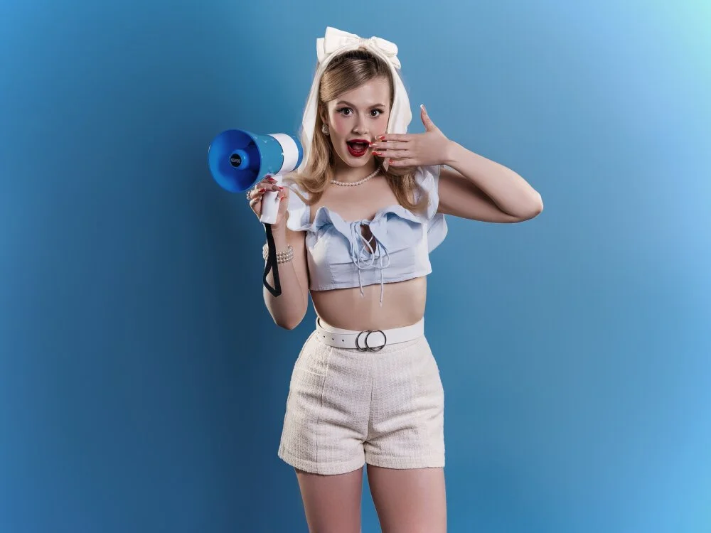 MilanaBalmain 離線 XXX 聊天