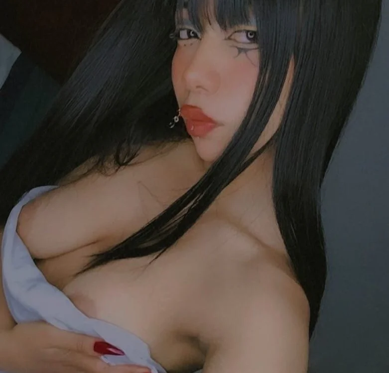 Jedah18 Obrolan XXX Offline