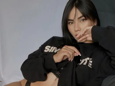 sam_lewins on StripChat