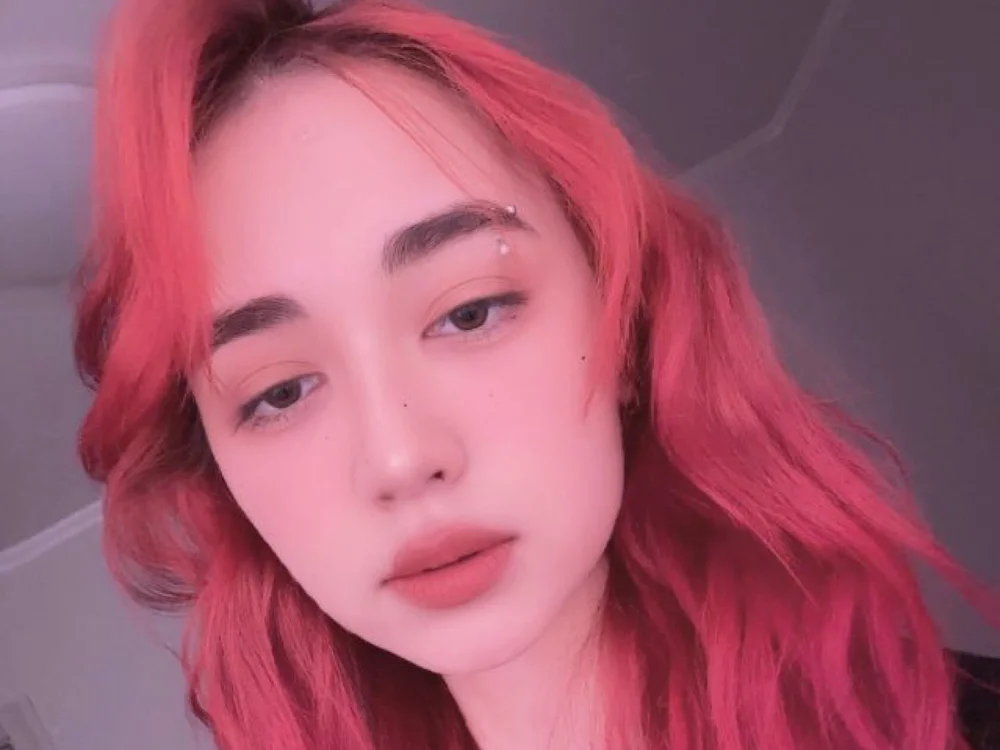 MadlynFilhiol's Offline Chat Room