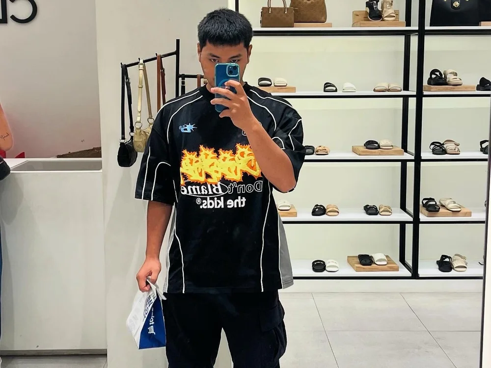 ห้องแชทออฟไลน์ของ ASIANDOMINATRIX