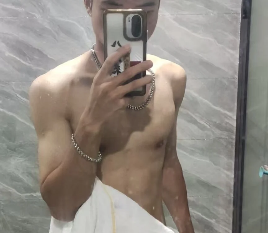 Beautifulboys-999's Offline XXX Chat