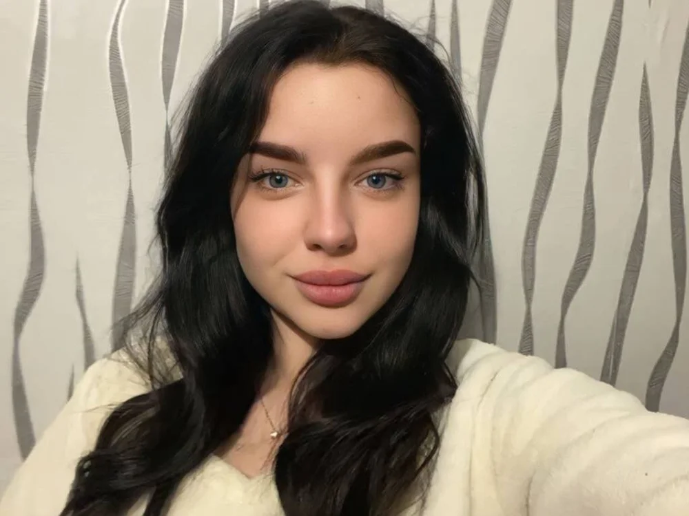 SaraCaramelka offline chatrum