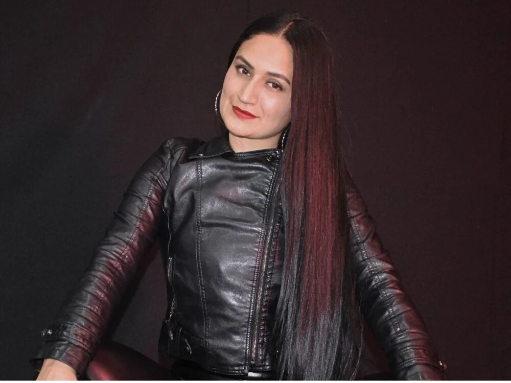 PaulaSchumacher élő XXX-chatje