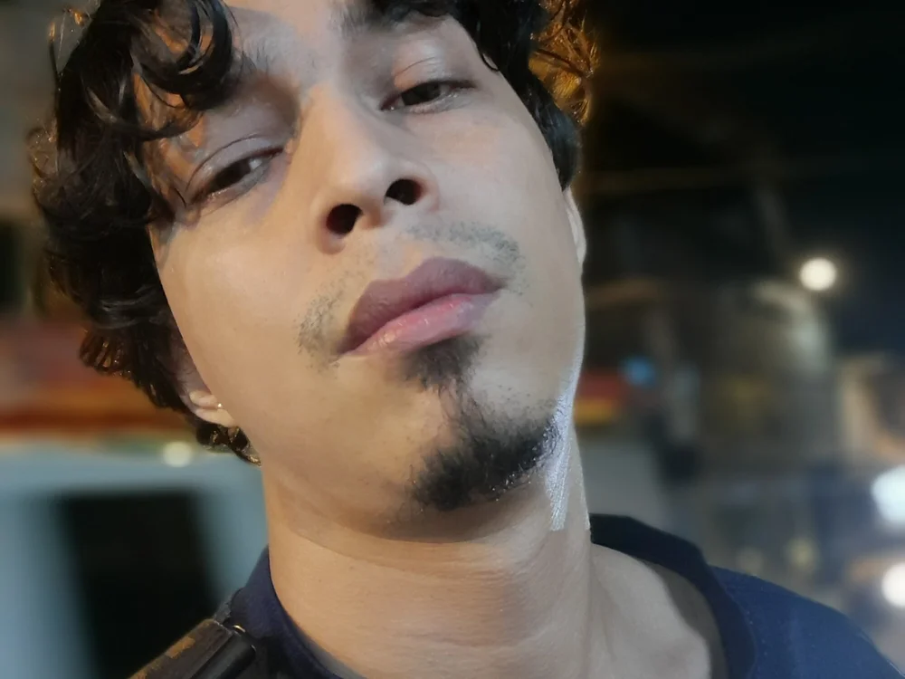 jpe_95's Offline Chat Room