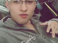 pipimkkwjwjd's webcam live show