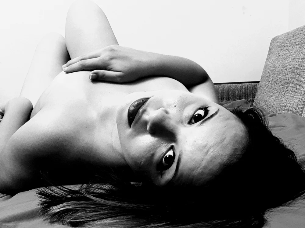 Sweetgirl96's Offline XXX Chat