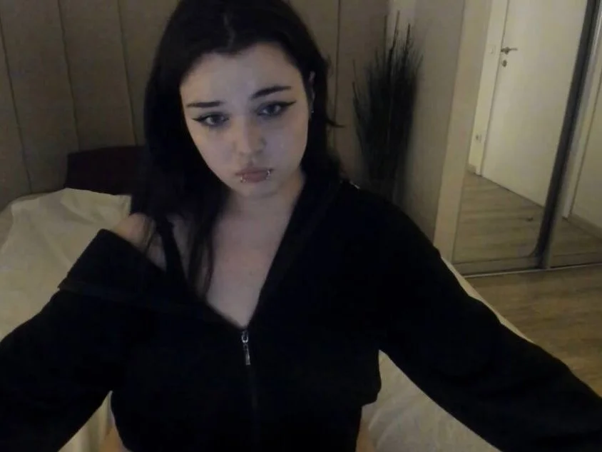 Chatroom XXX en direct de SheriBells