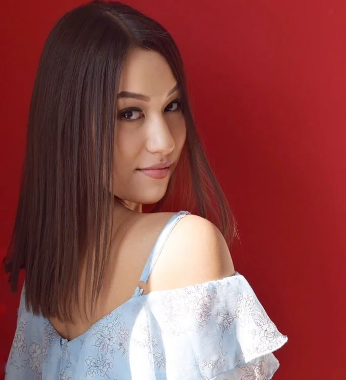 FieryHeart Adlı Modelin Çevrimdışı XXX Sohbeti