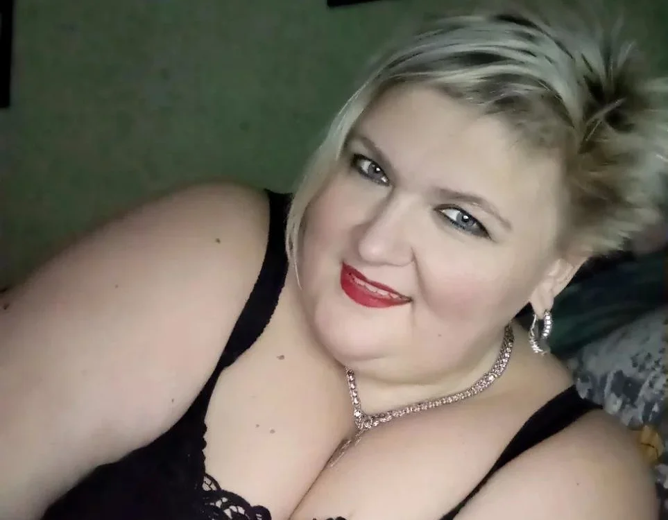 Lana555 offline XXX-chatje