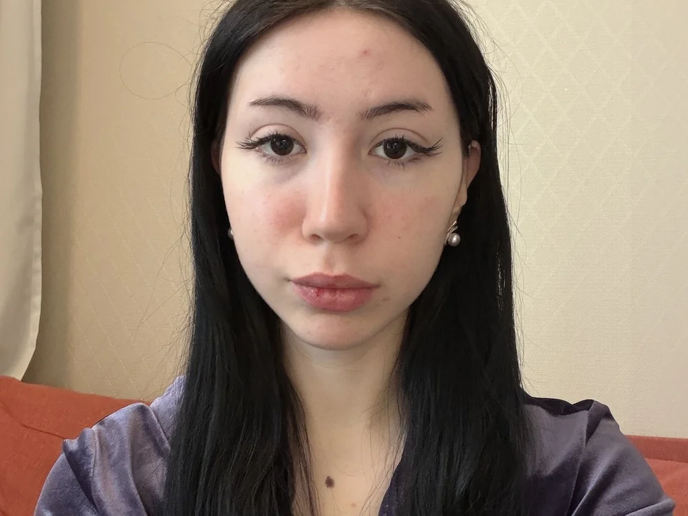 Alexa_Singerfelst's Offline Chat Room