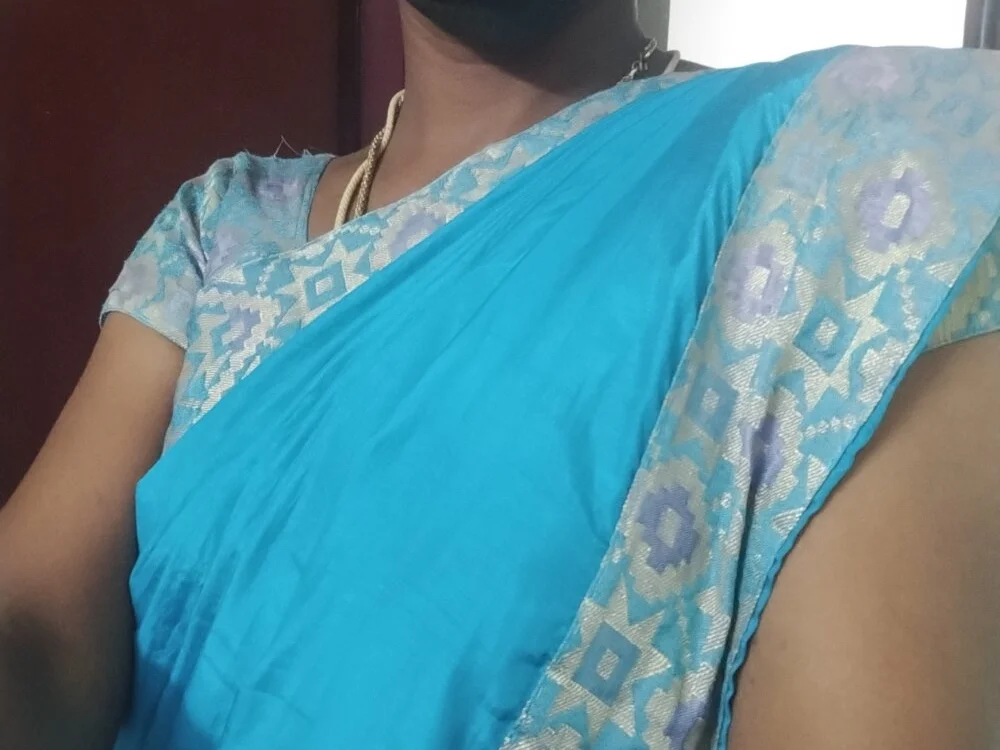 Preethytamilsexy Chat XXX Ngoại tuyến