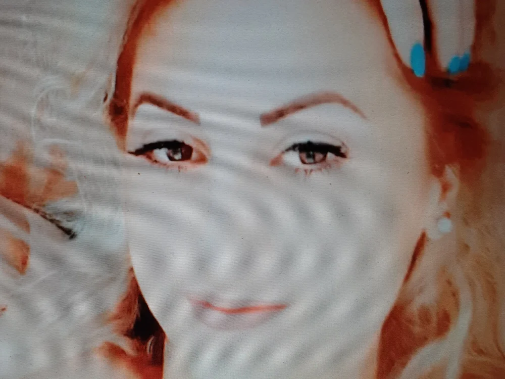 sweetkaroline's Offline Chat Room