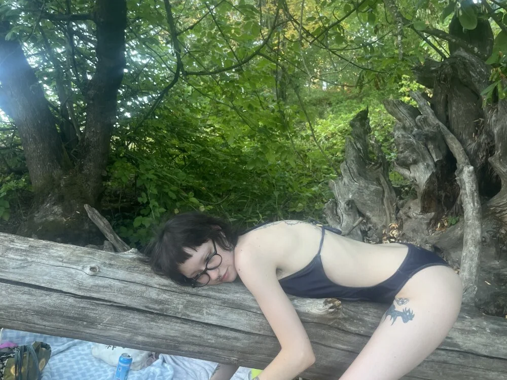 Anniething – Offline XXX chat