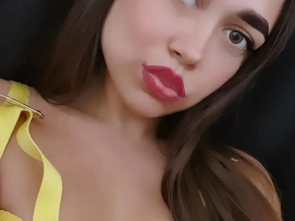 ZlataQueen's Offline Chat Room