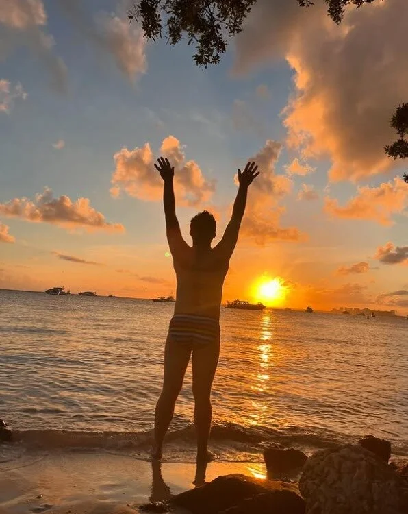 Muse2525's Offline Chat Room