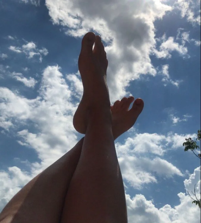 Miaacharlotte1's Offline Chat Room