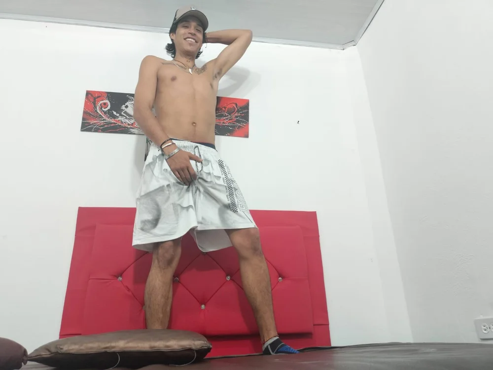 sebasstianxh offline chatrum