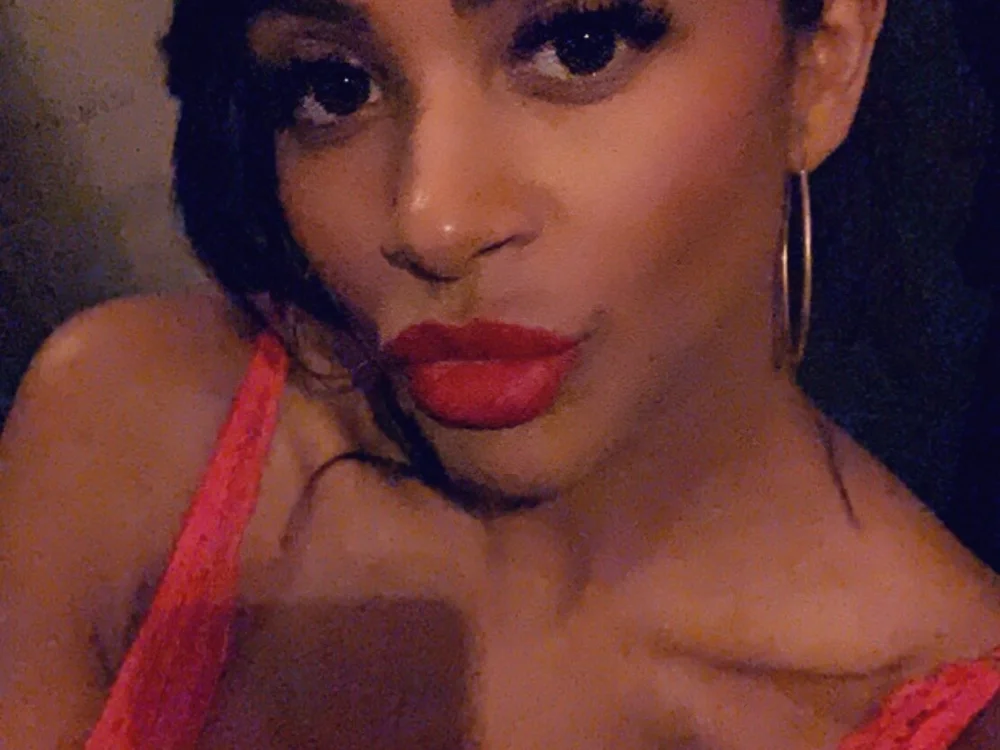 Risque-Danni-Rose Offline XXX Chat